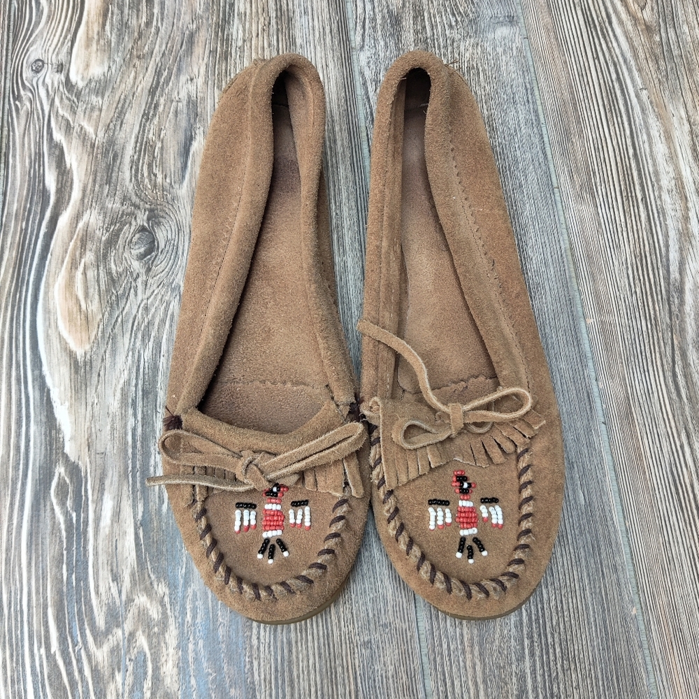 SALE Minnetonka Women's Thunderbird II (8.5)
